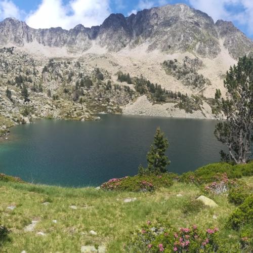 Vue sur le lac de Bastan, montant vers le col