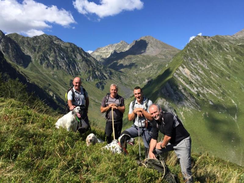 comptage_chien_arret_poule_grand_tetras_chasseurs_locaux_bd_caroline_bapt.jpg